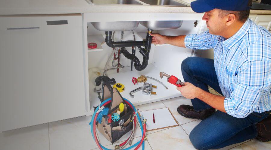 Professional sink repair in Campbellton, FL